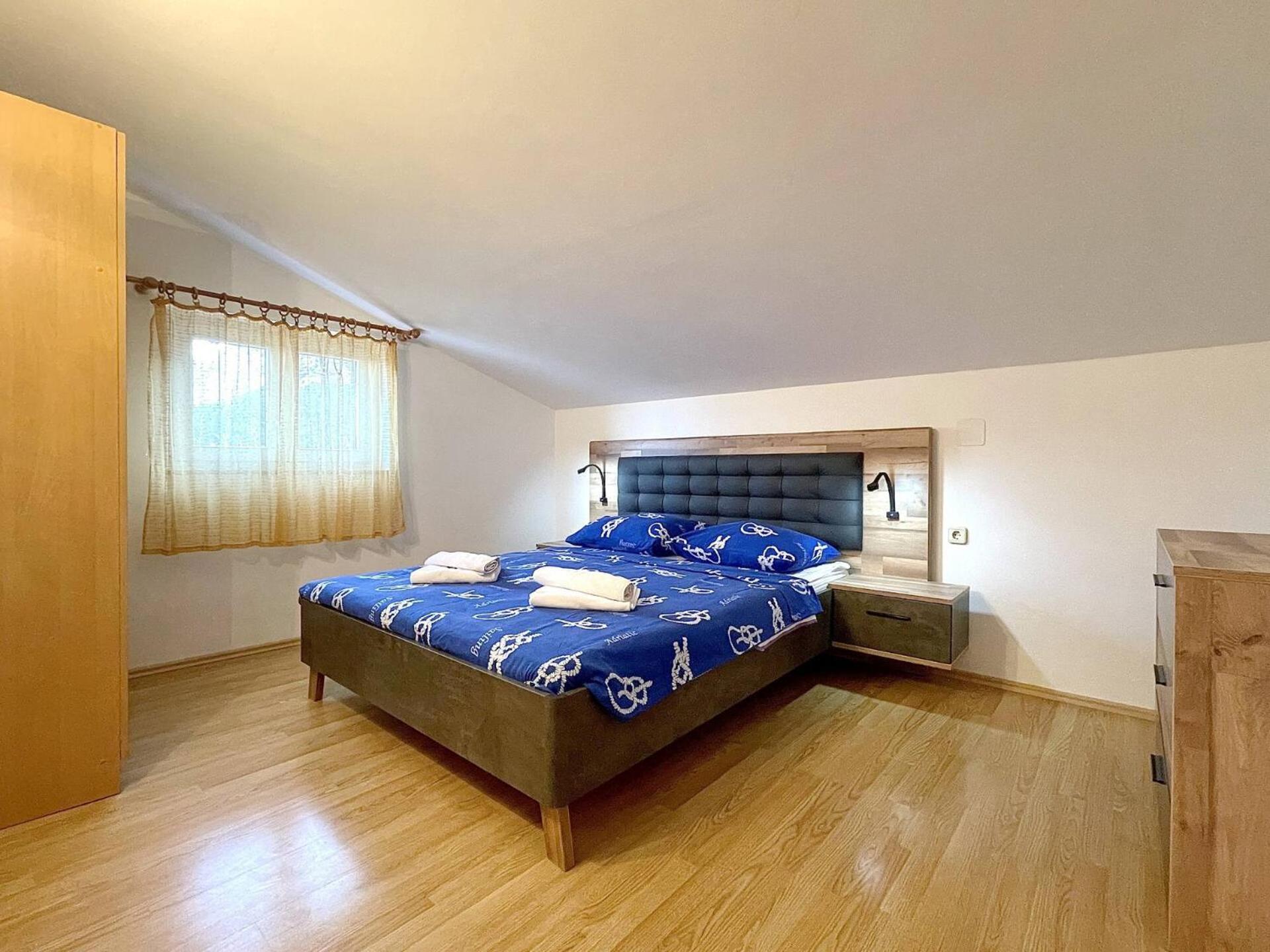 Apartments Capic Z Baska  Ngoại thất bức ảnh
