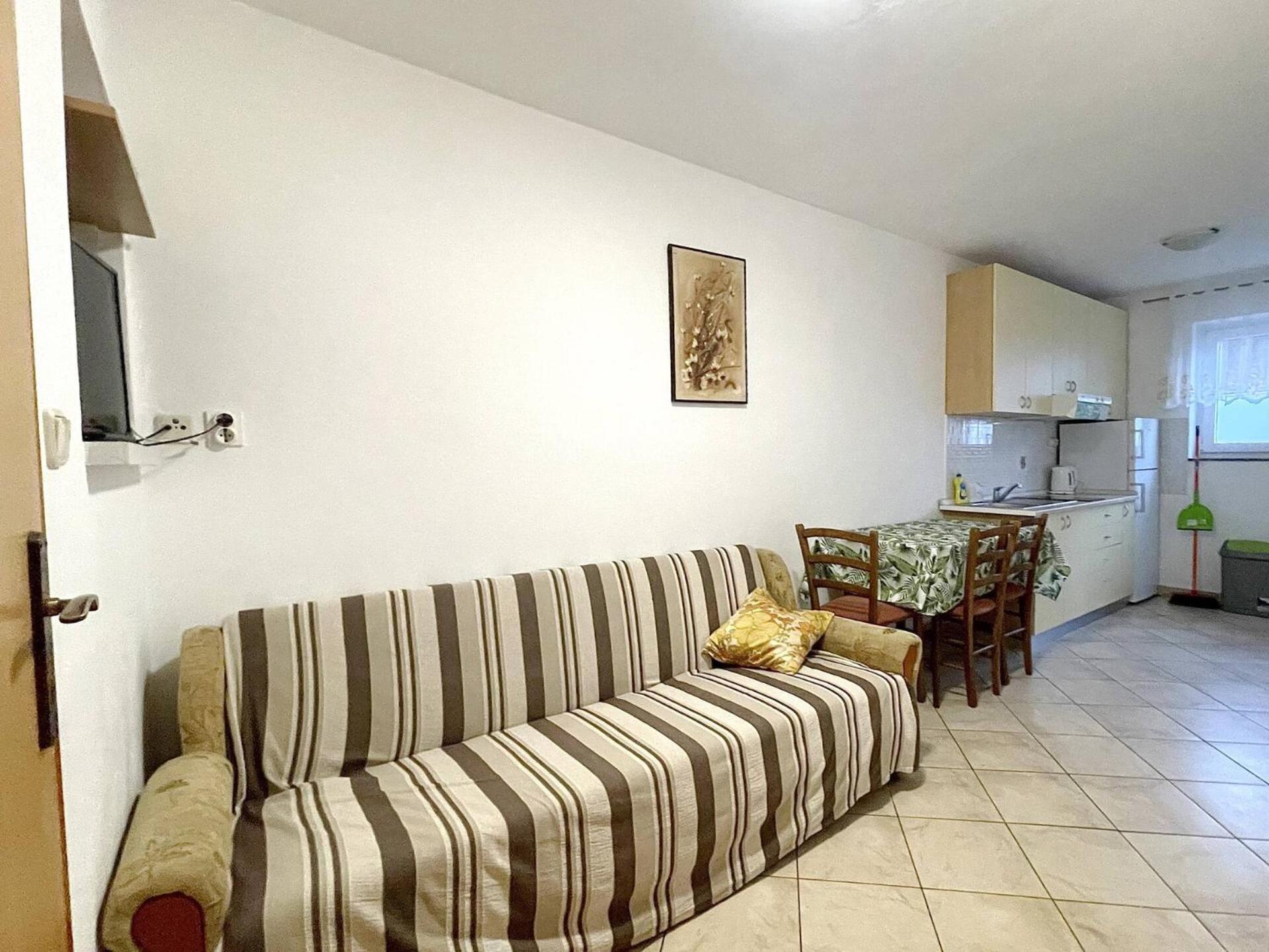 Apartments Capic Z Baska  Ngoại thất bức ảnh